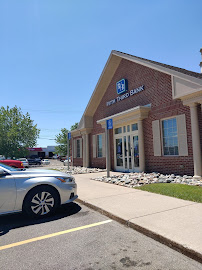 Fifth Third Bank & ATM 02