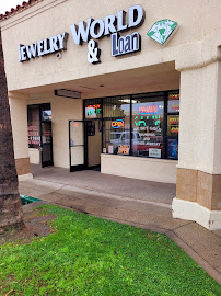 Jewelry World and Loan 01