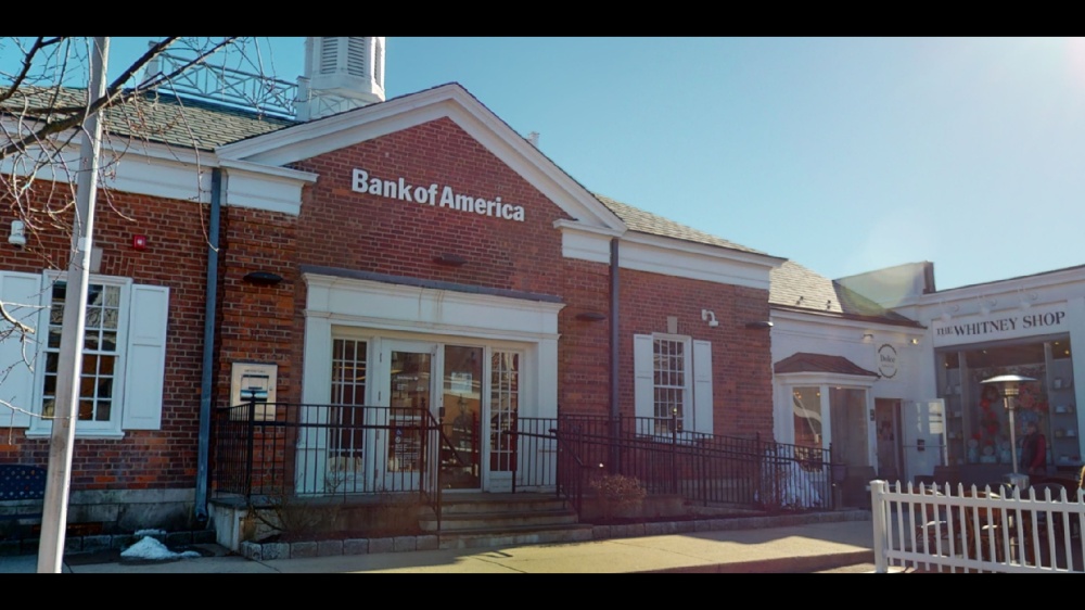 Bank of America (with Drive-thru ATM) 01