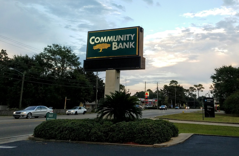 Community Bank 01