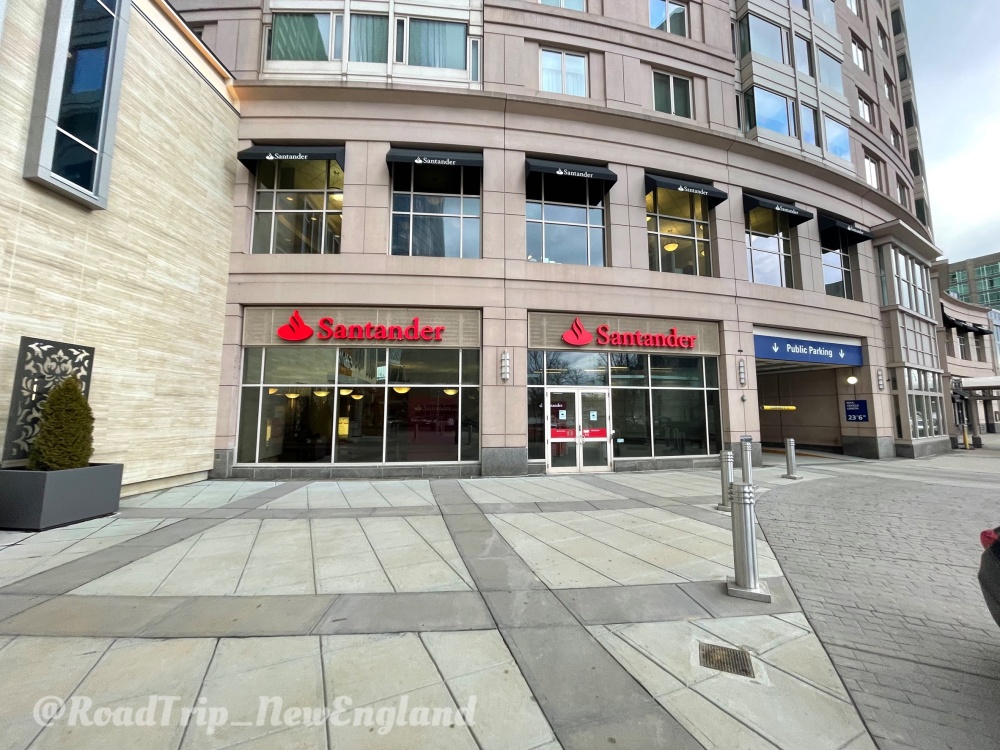 Santander Bank Branch 01