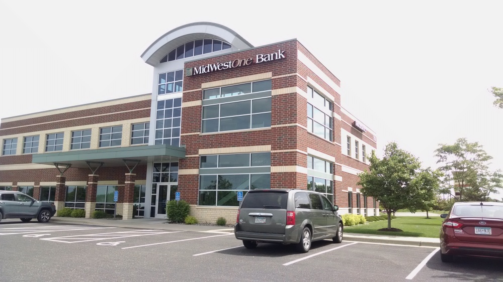 MidWestOne Bank 01