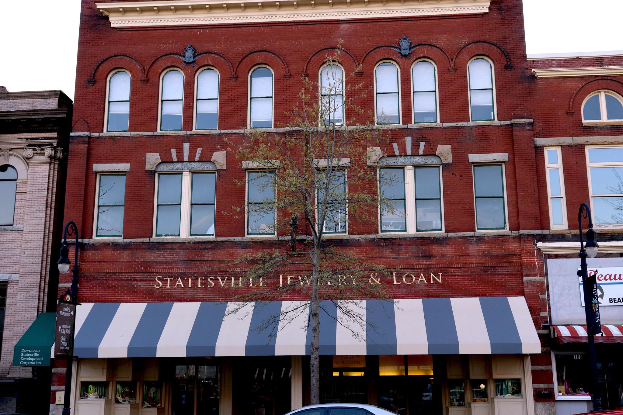 Statesville Jewelry & Loan Co 01