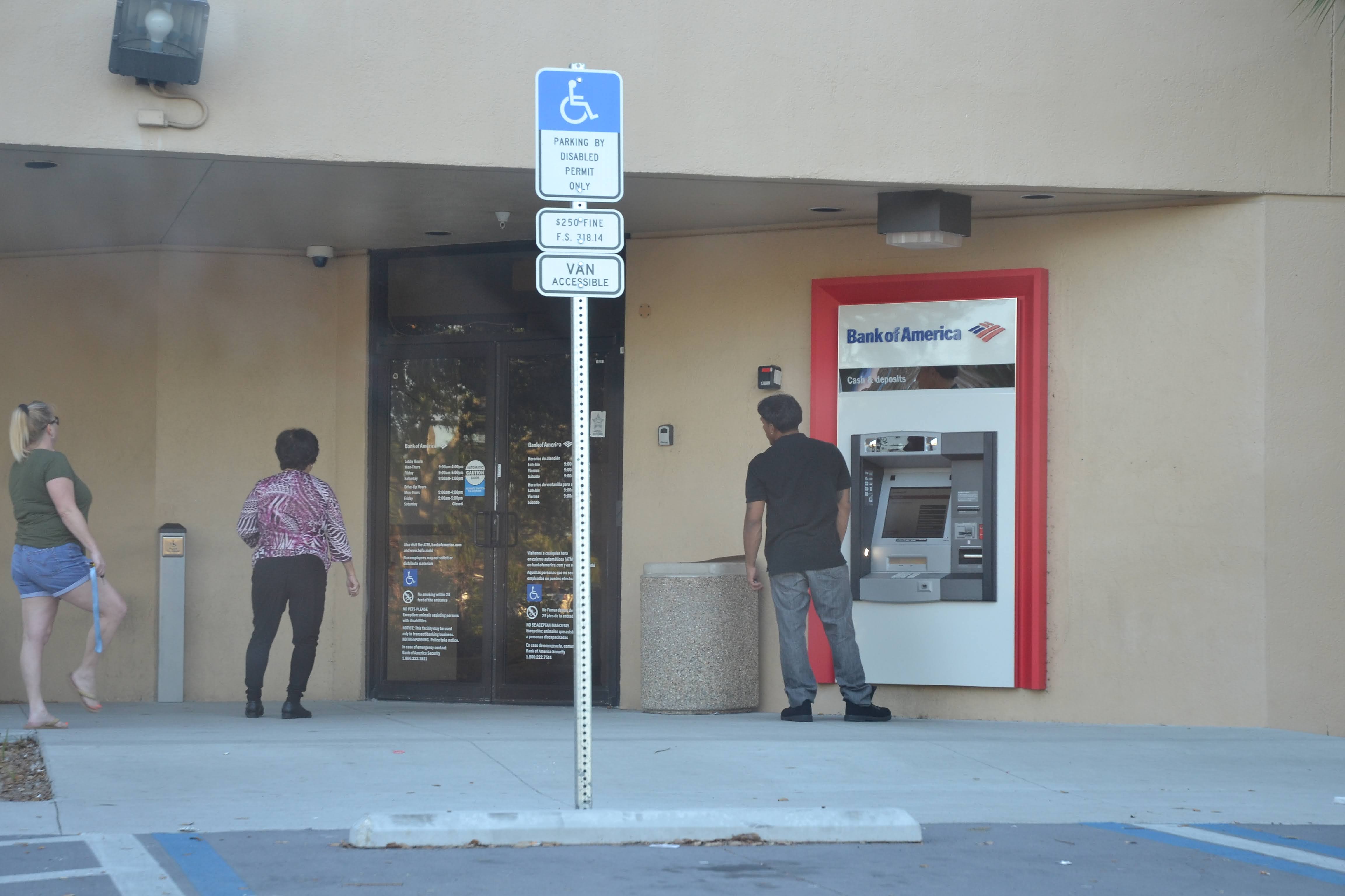Bank of America (with Drive-thru services) 01