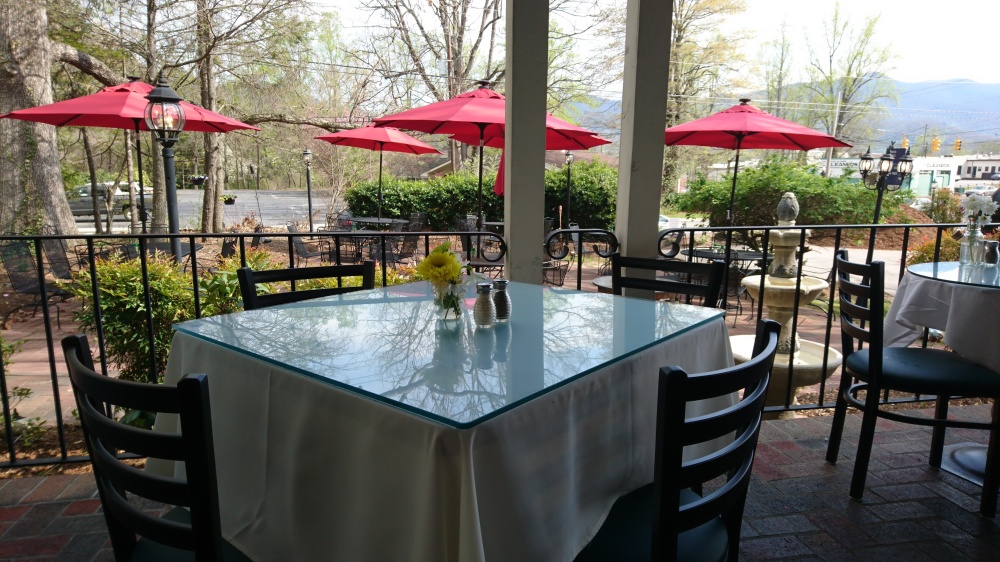 Black Mountain Bistro 01