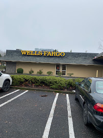 Wells Fargo Bank 04