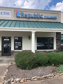 Republic Finance 02