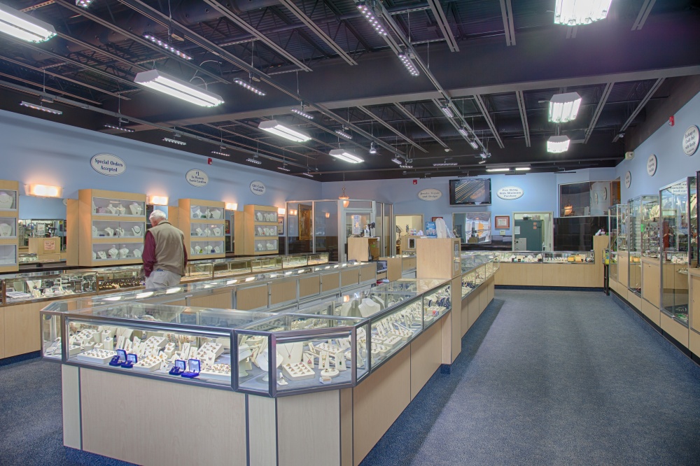 Alan's Jewelry & Pawn 01