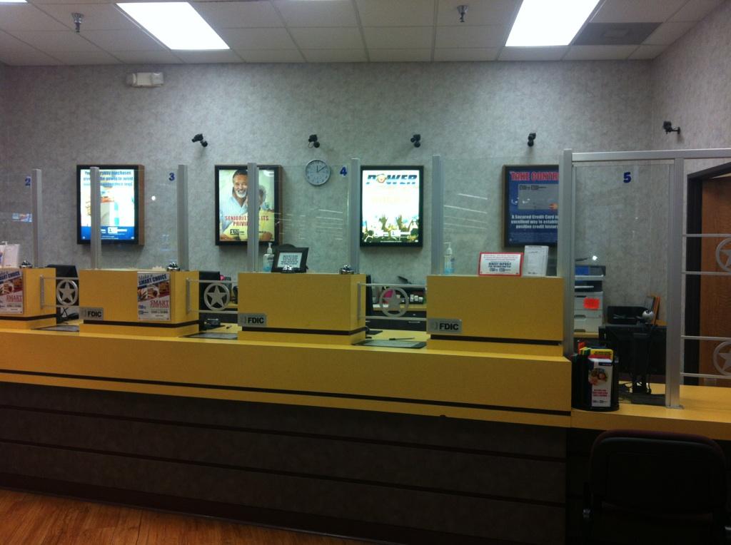 First Convenience Bank 01