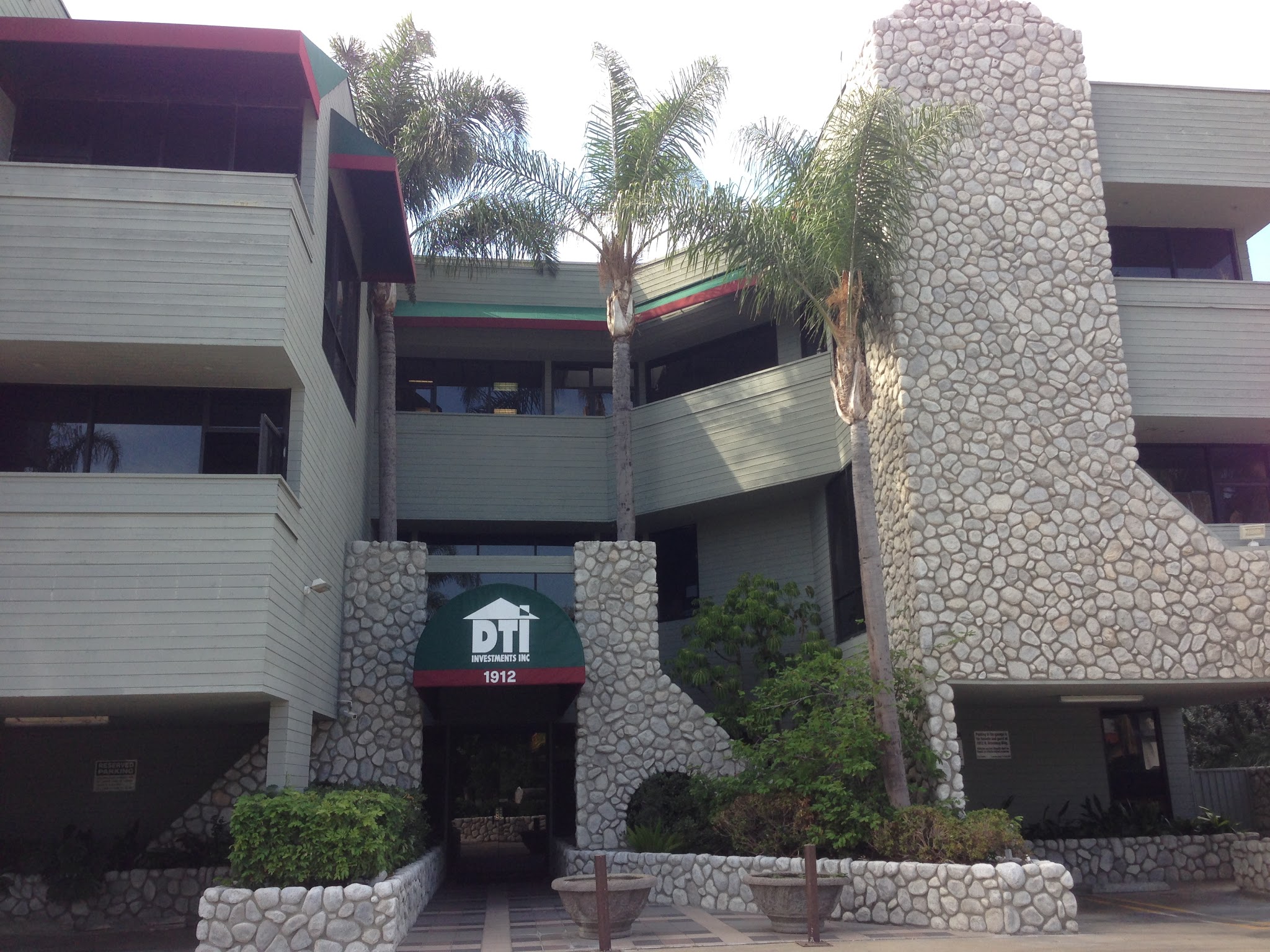 MGM Lenders, Inc. 01