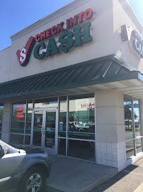 Check Into Cash 04