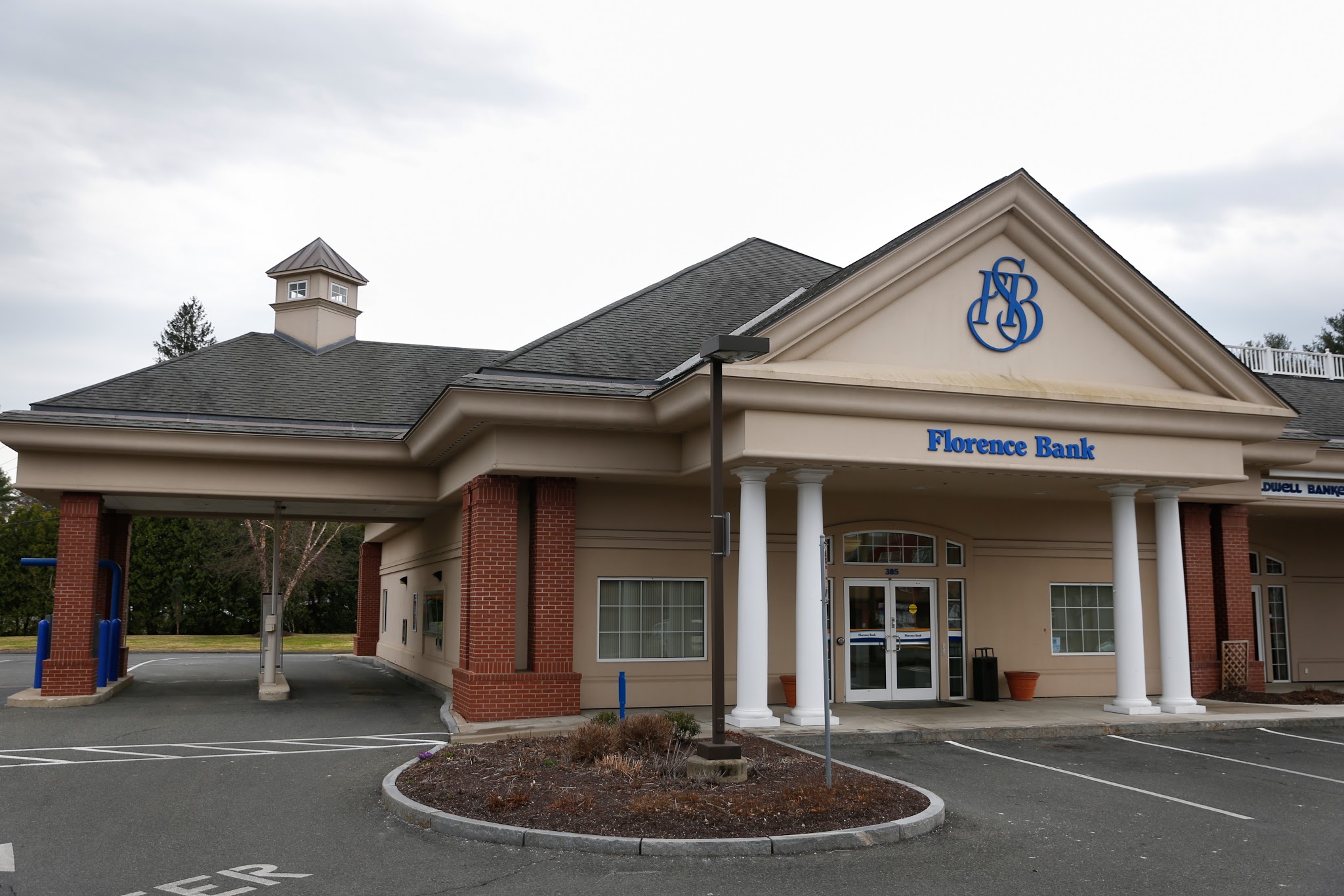 Florence Bank - Amherst 01