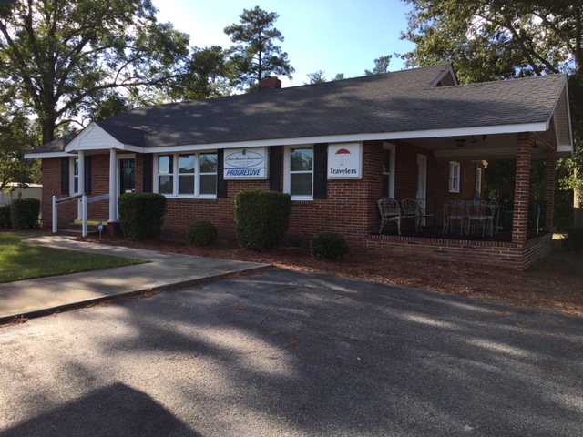 Kelly Insurance Agency: Julie K Maroney 01