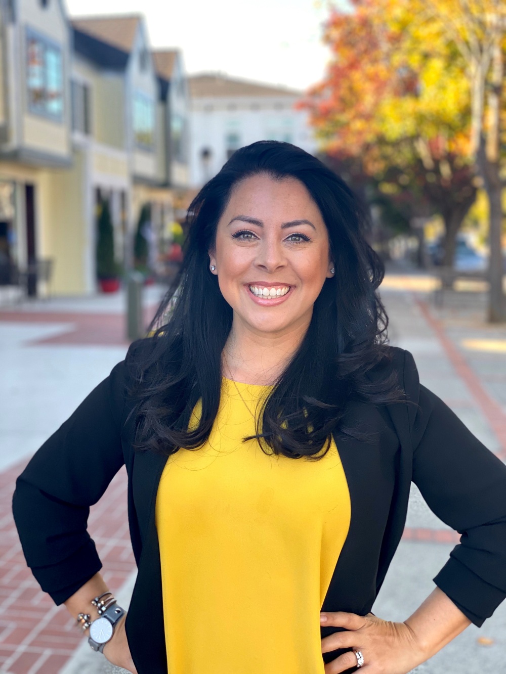 Monica Jones - CrossCountry Mortgage, Inc. 01