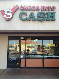 Check Into Cash 02