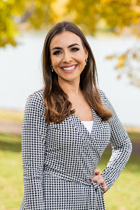 Laura Berry - Mortgage Lender NMLS #655766 02