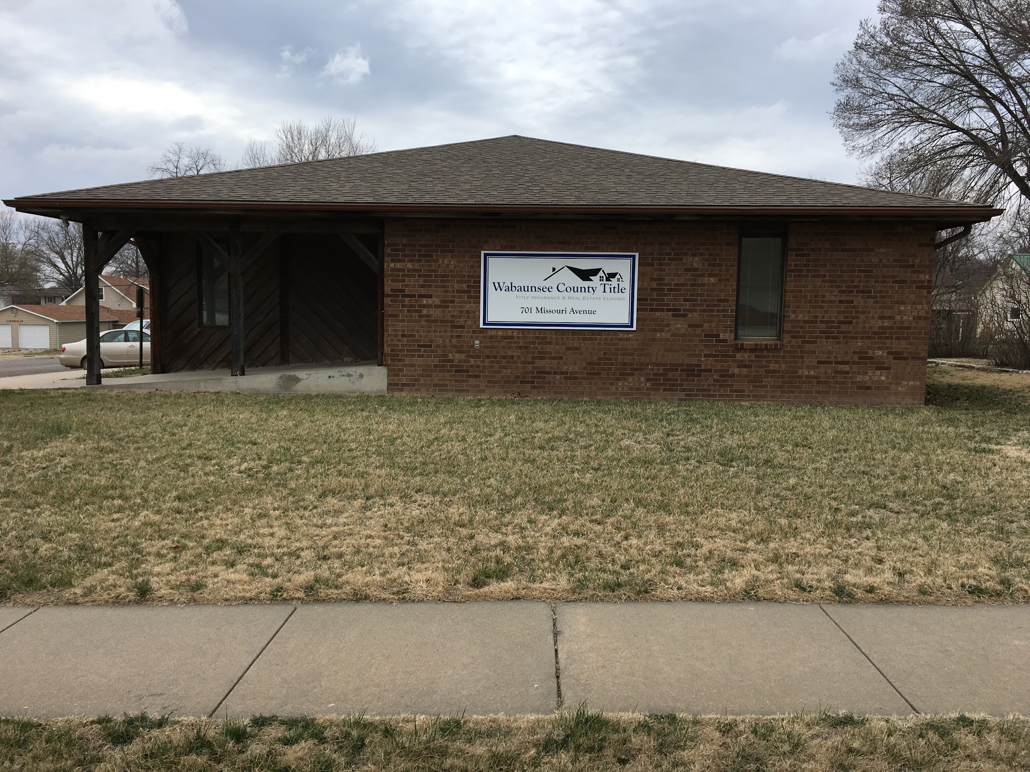 Lawyers Title of Kansas, Inc. 01