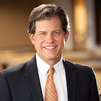 Merrill Lynch Wealth Management Advisor Erik G Kingshill 01