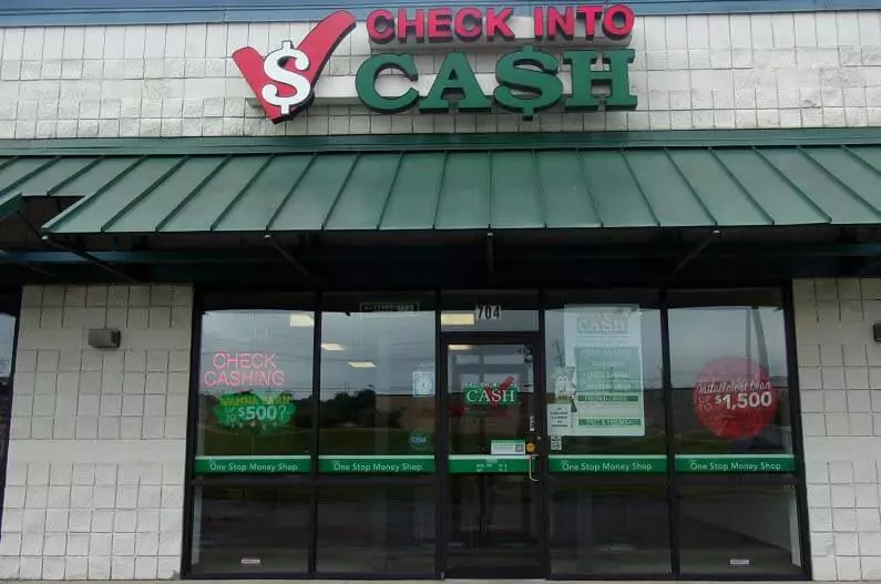 Check Into Cash 01