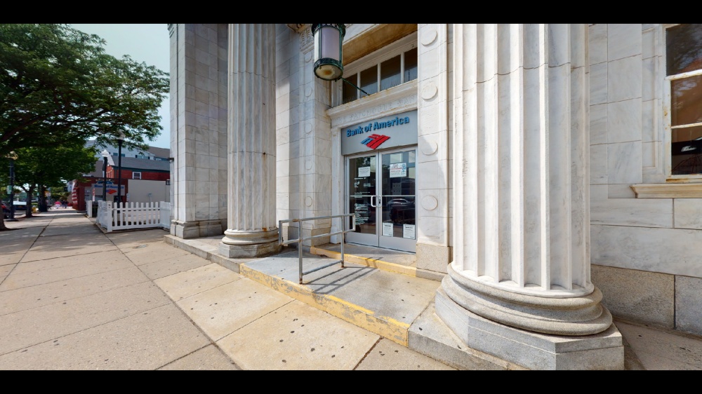 Bank of America (with Drive-thru ATM) 01