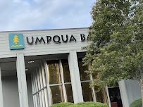 Umpqua Bank 02