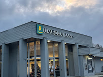 Umpqua Bank 03