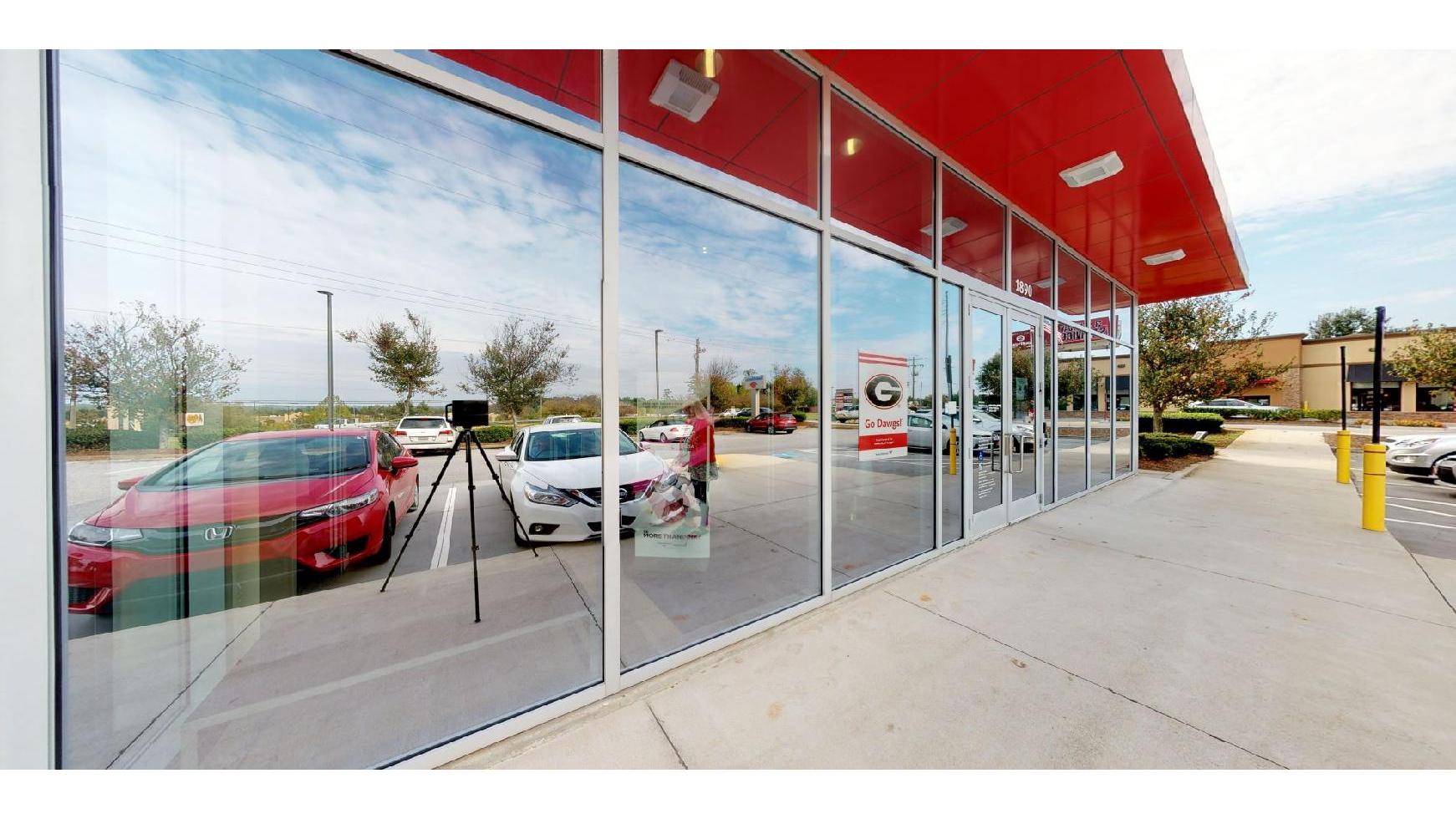 Bank of America (with Drive-thru services) 01