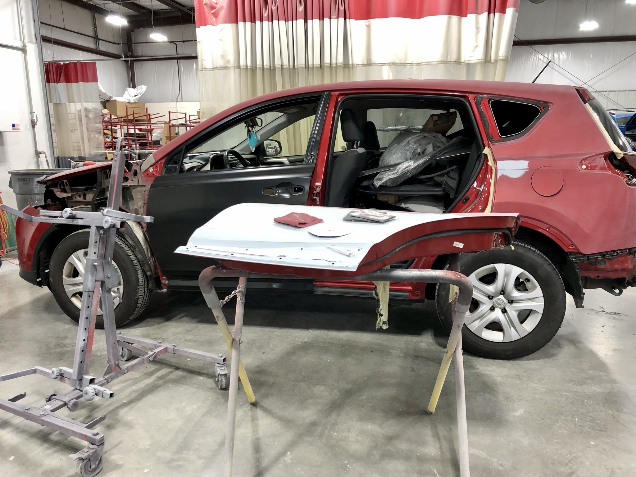 Jeff Wyler Forest Park Collision Center 01