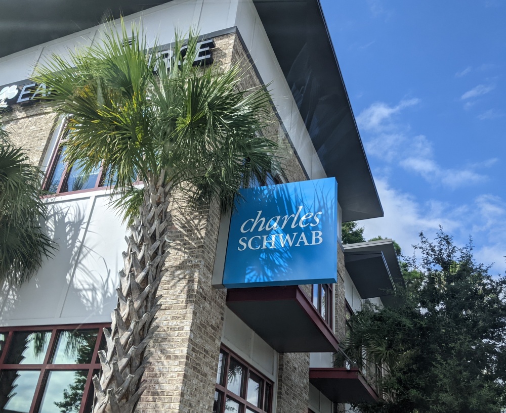 Charles Schwab 01