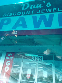 Dan's Discount Jewelry & Pawn 03
