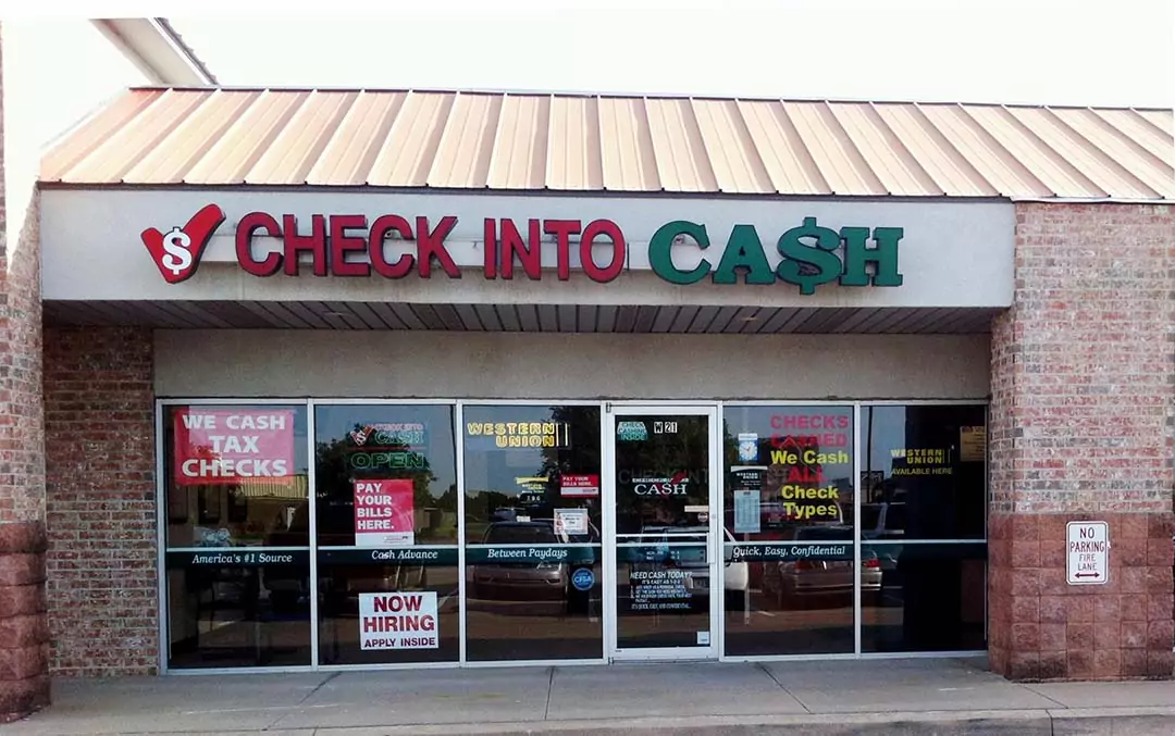 Check Into Cash 01