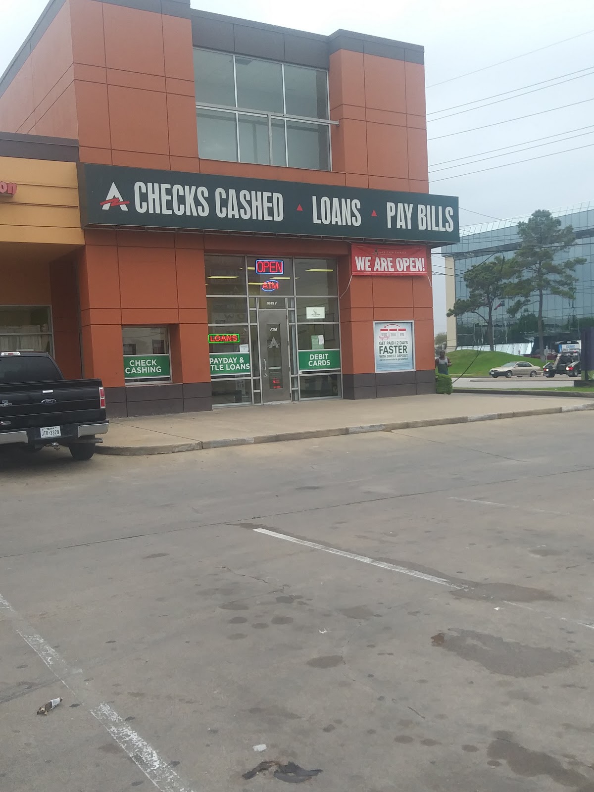 ACE Cash Express 01