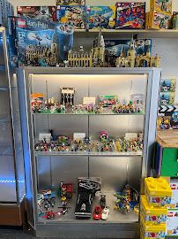 Cash On Main Electronics & Collectibles 03
