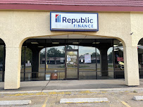 Republic Finance 02