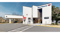Bank of America (with Drive-thru services) 01
