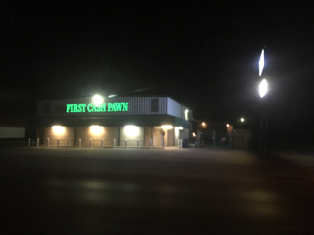 First Cash Pawn 01