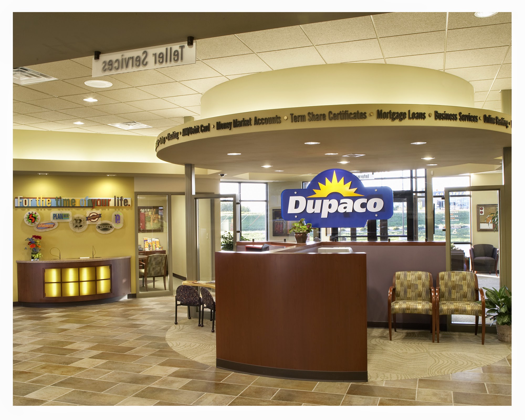 Dupaco ATM & Live Video Teller Outlet at MercyOne Waterloo Medical Center 01