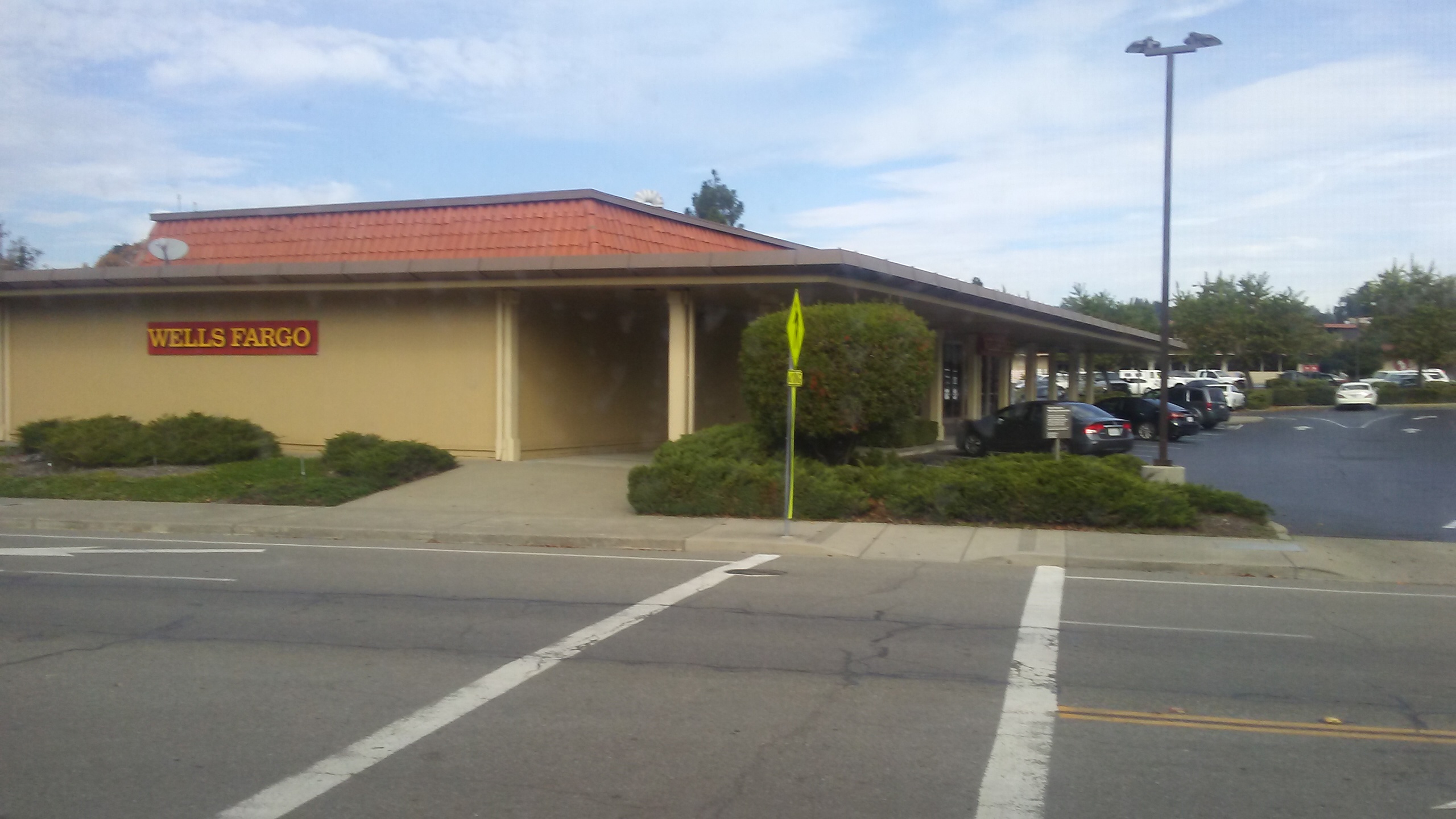 Wells Fargo Bank 01
