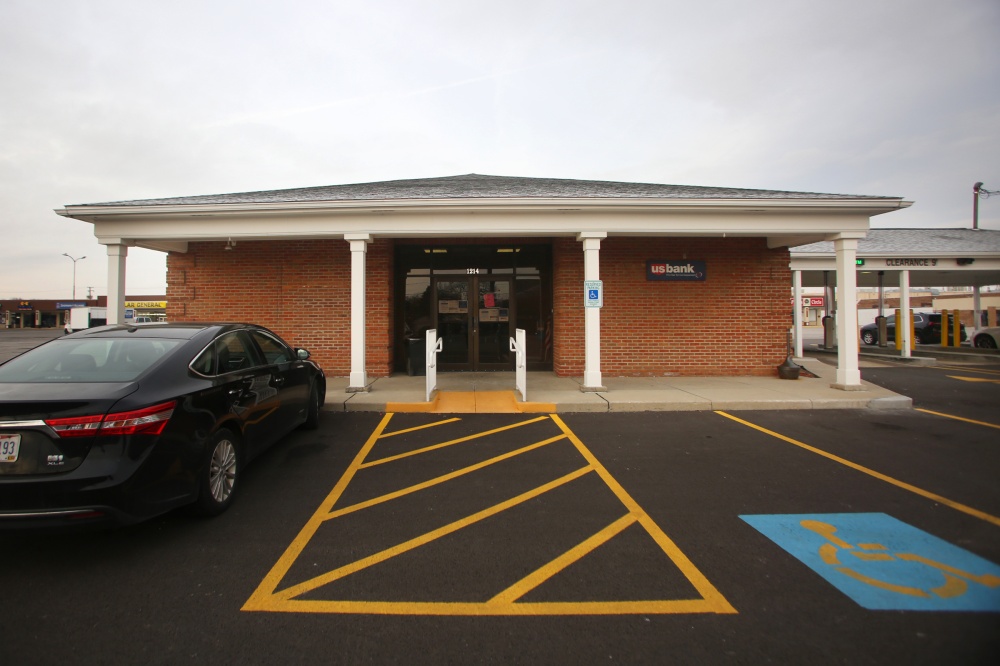 U.S. Bank Branch 01