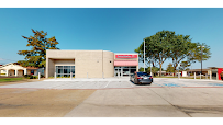 Bank of America (with Drive-thru services) 01