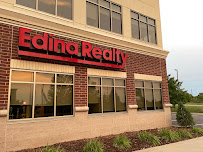 Edina Realty 02