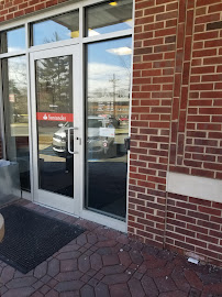 Santander Bank Branch 02