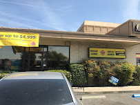Money Mart 02