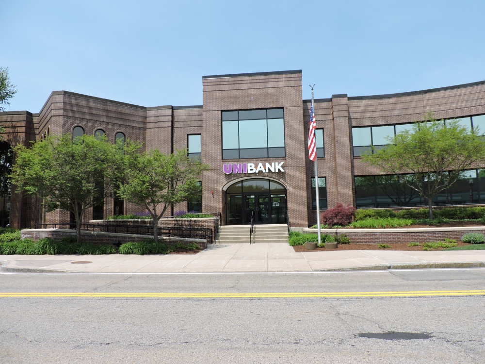 UniBank 01