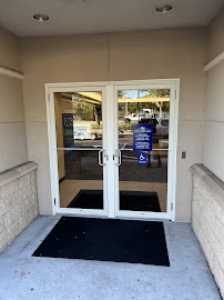 Fifth Third Bank & ATM 04