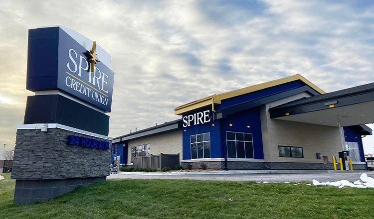 SPIRE Credit Union - Blaine 01