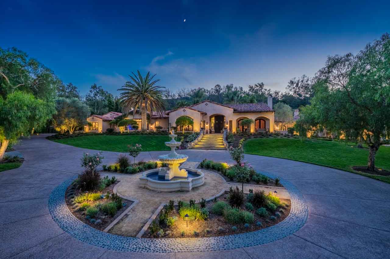 COMPASS | Ryan Dick | San Diego Real Estate Agent | Cal DRE #01951618 01