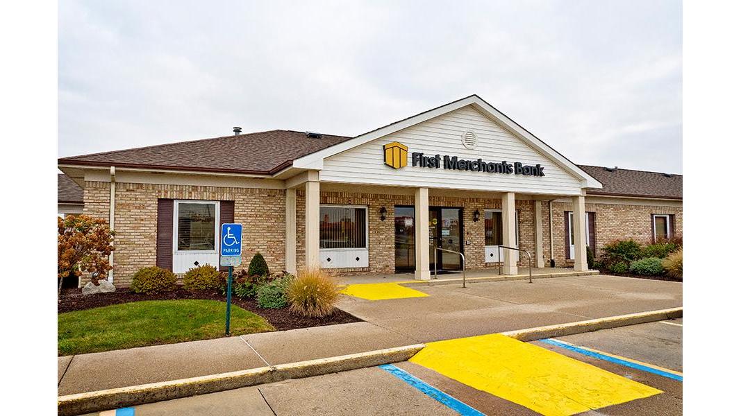 First Merchants Bank 01