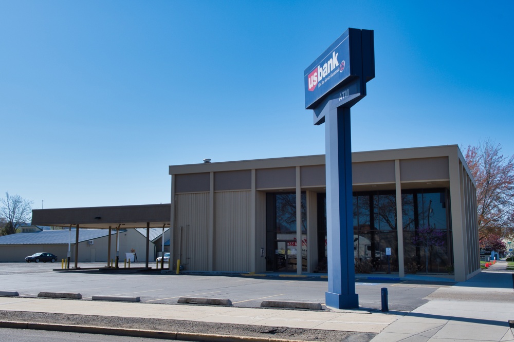 U.S. Bank Branch 01