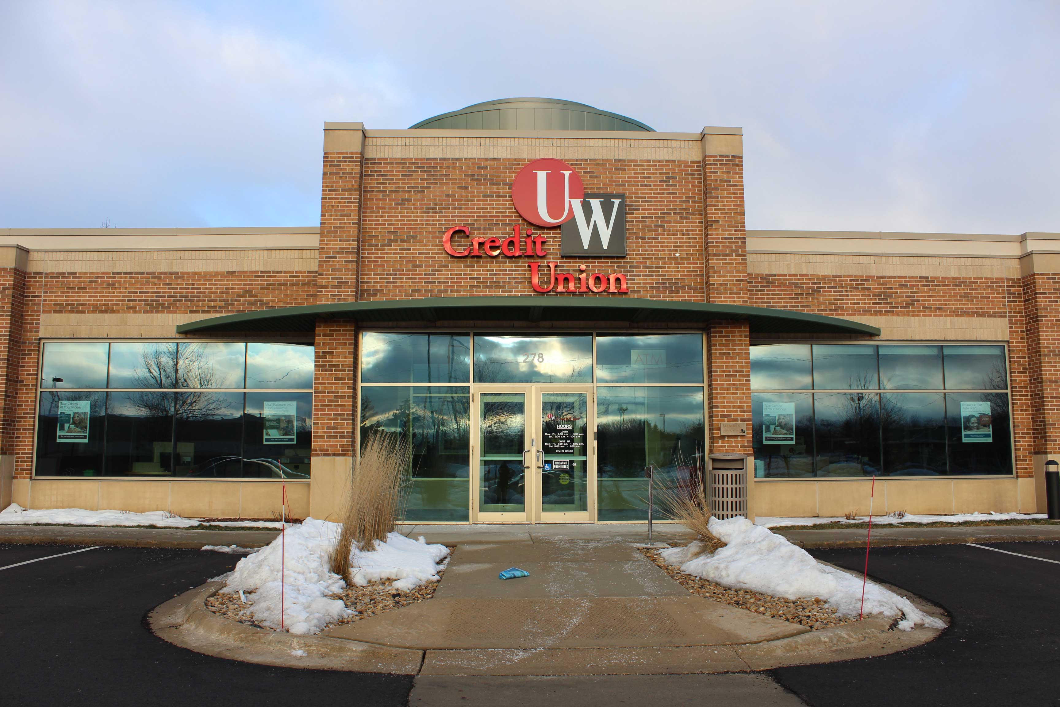 UW Credit Union 01